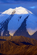 Alaska, Denali National Park, Mt. Alyeska, Snow capped mountains.