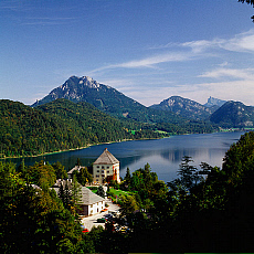 2001-212231-01 &copy; eStock Austria, Salzburg, Salzkammergut, Fuschlsee lake.