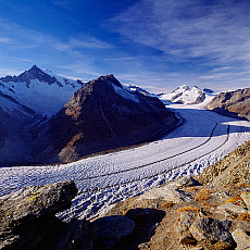 2001-212264-01 &copy; eStock Switzerland, Valais, View from Eggishorn mountain towards Aletsch glacier and Jungfrau mountain.